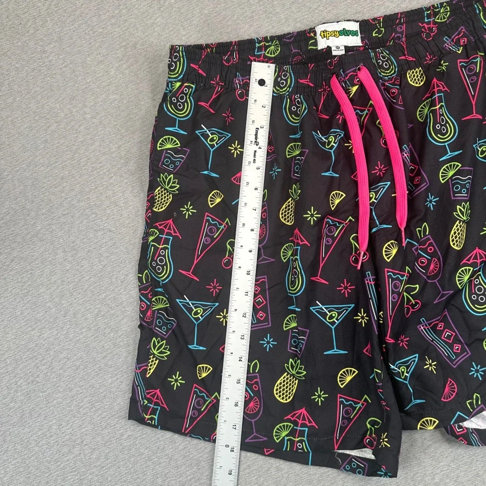 Tipsy Elves neon cocktail